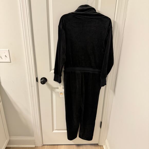 NWT CALVIN KLEIN $99 Velvet Jumpsuit Size S/M Black - Picture 5 of 9